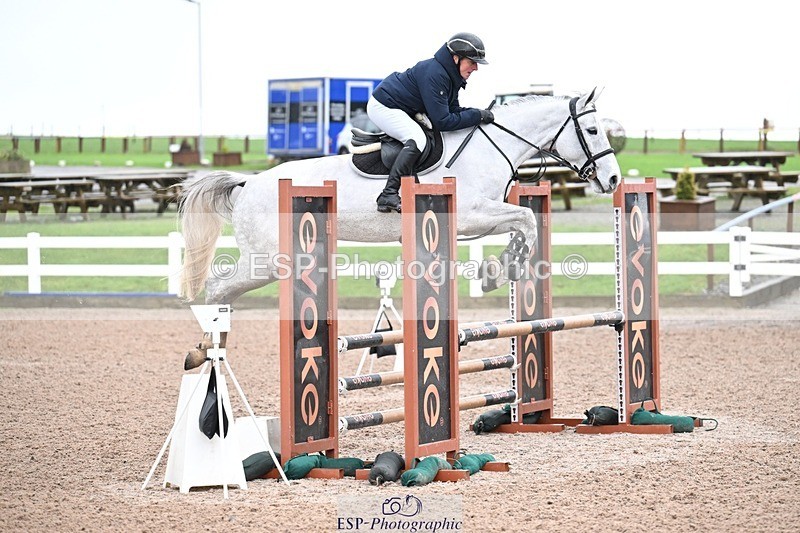251206-103354-00695 - Cls 10 Blue Chip Ruby Qualifier