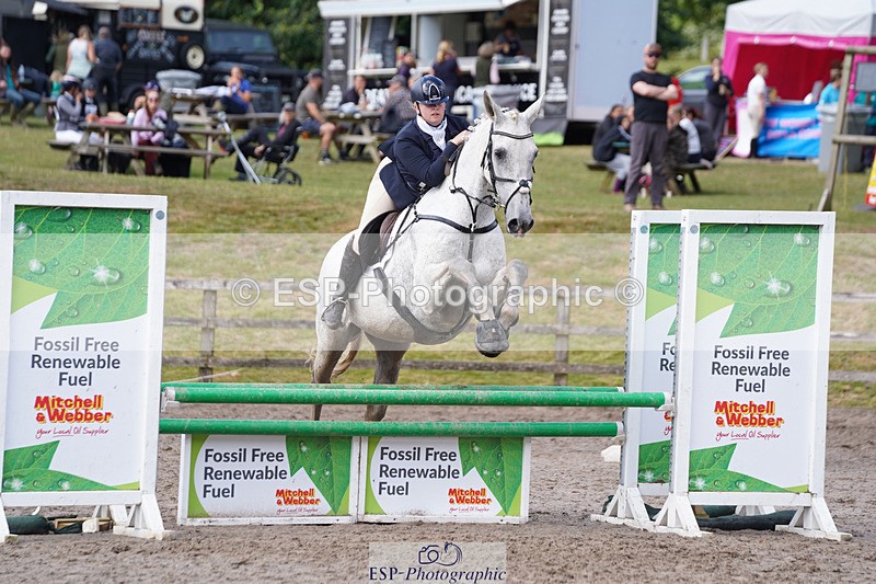 240824X-115754-23759 - 80cm Round 1 12.00 to 13.00