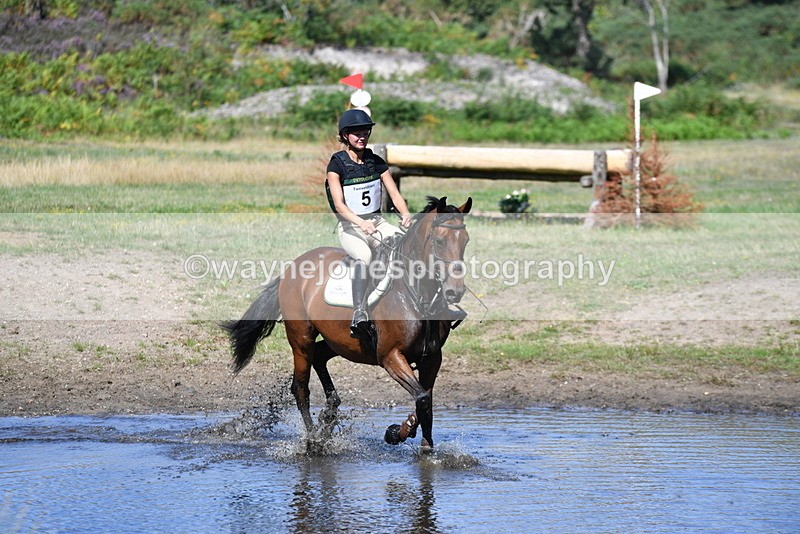 WJ5_2244 - XC Time 10:54 to 11:14