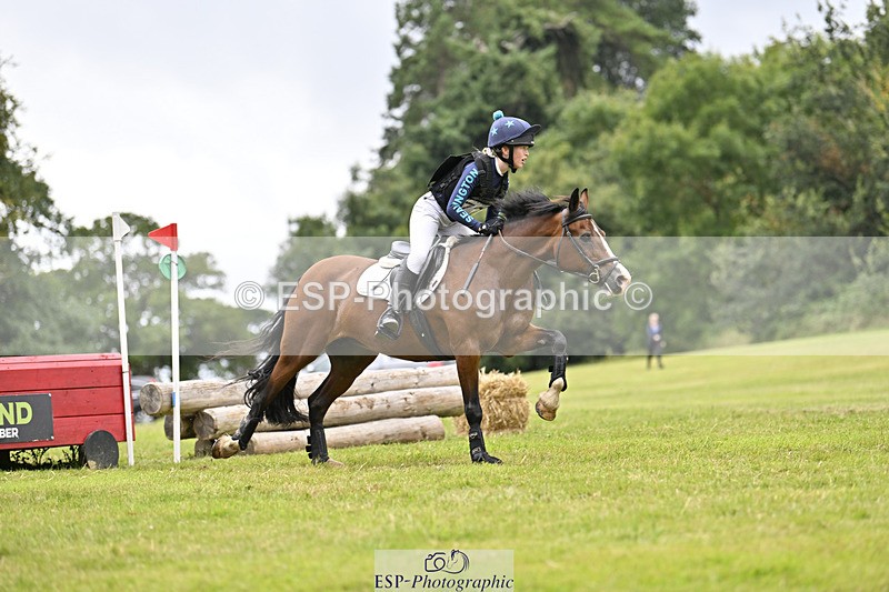 240825X-163406-37550 - 80cm XC 16.30 to 17.30