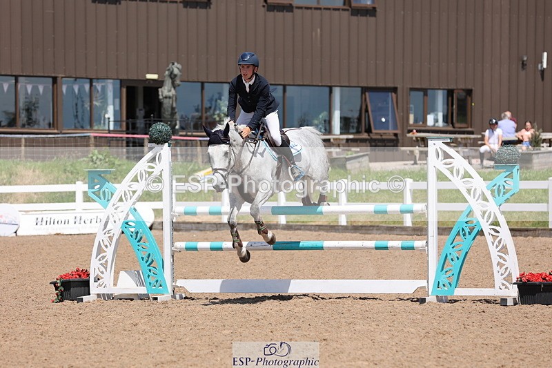 240629A-141213-06734 - Cls 19 Foxhunter and 1.10m Open