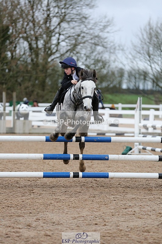 240211A-104905-02233 - Cls 4 Pony Discovery & 90cm Open