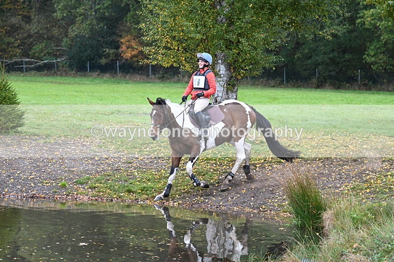 WJ7_3184 - Time 10:47 to 11:11 at the water