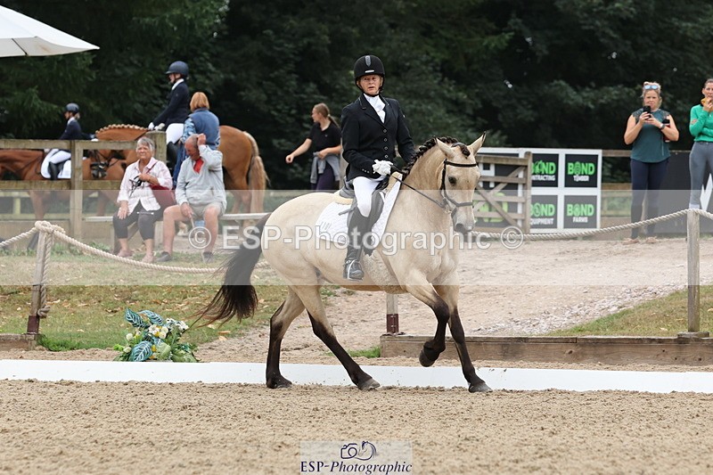 250718A-102836-00571 - 110-Dympna.Gethin-Rahugh.Girl