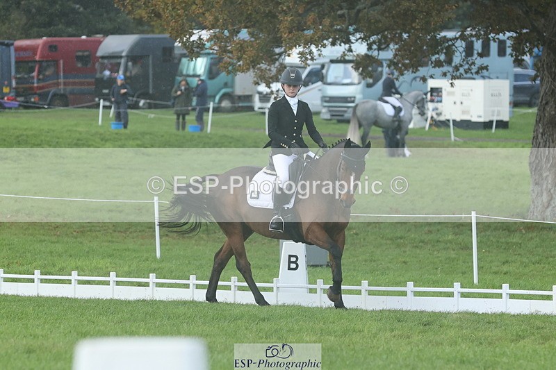 251023A-145754-05065 - G-525-Henrietta.Hack