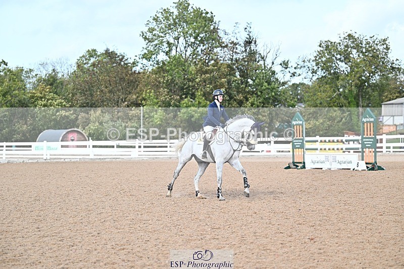 261014-142858-00768 - Cls 07 Snr Fox & 1.20m Open