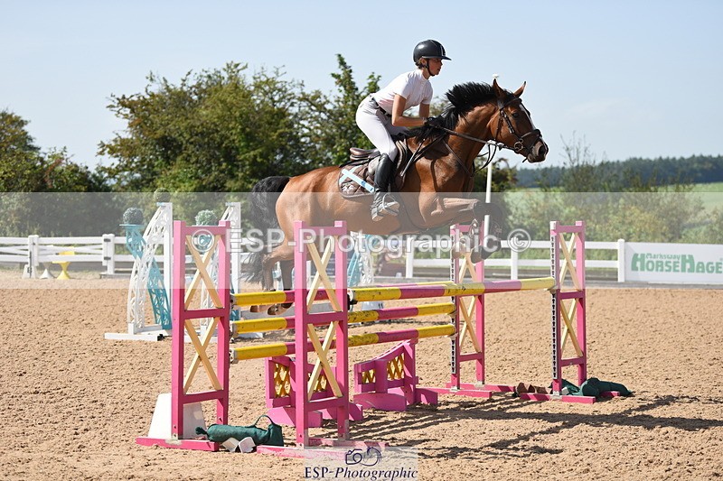 230906A-130912-00432 - Newcomers & 1.10m Open