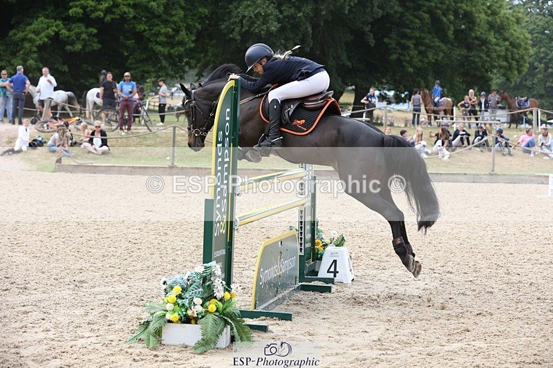 230618-155202-13308 - Cls 21 128cm HOYS 2nd Round