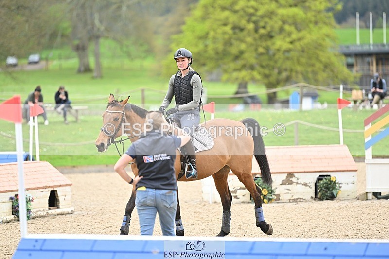 240411-120950-01205 - Group 4 XC