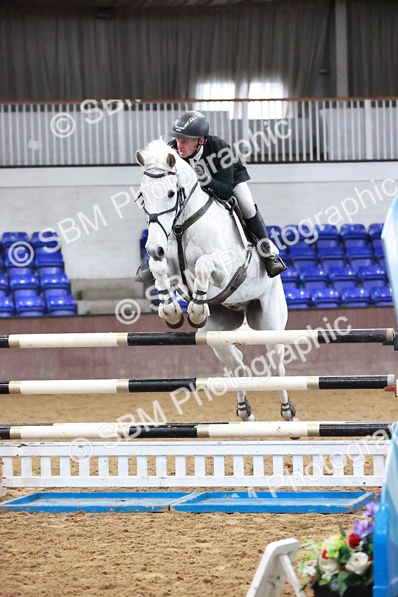 SBM_001584 - Class 5 - Senior Foxhunter 1.20m
