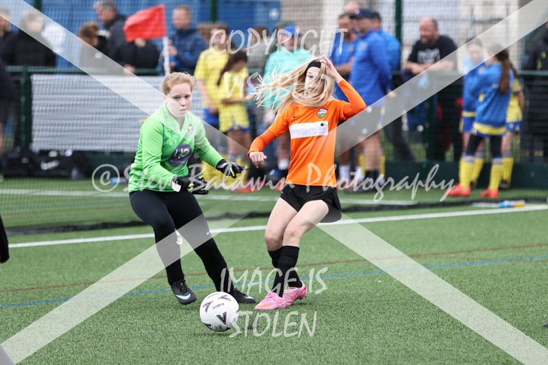 1DX31466 - Sat 6th U12 Girls