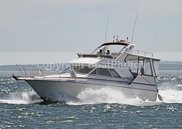 110603 LADY YASMINE IMG_0728 - Flybridge Cruisers