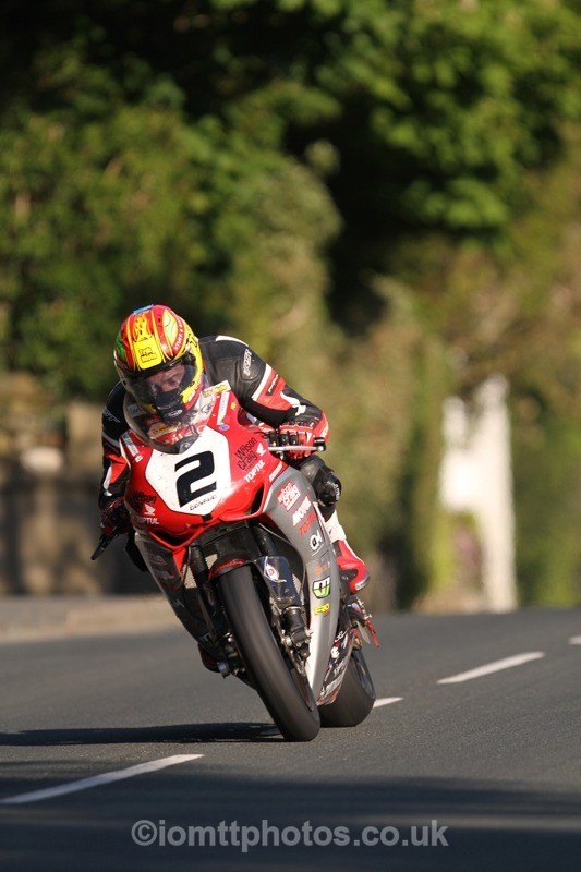 IMG_4962 - Thursday Practice  TT 2013