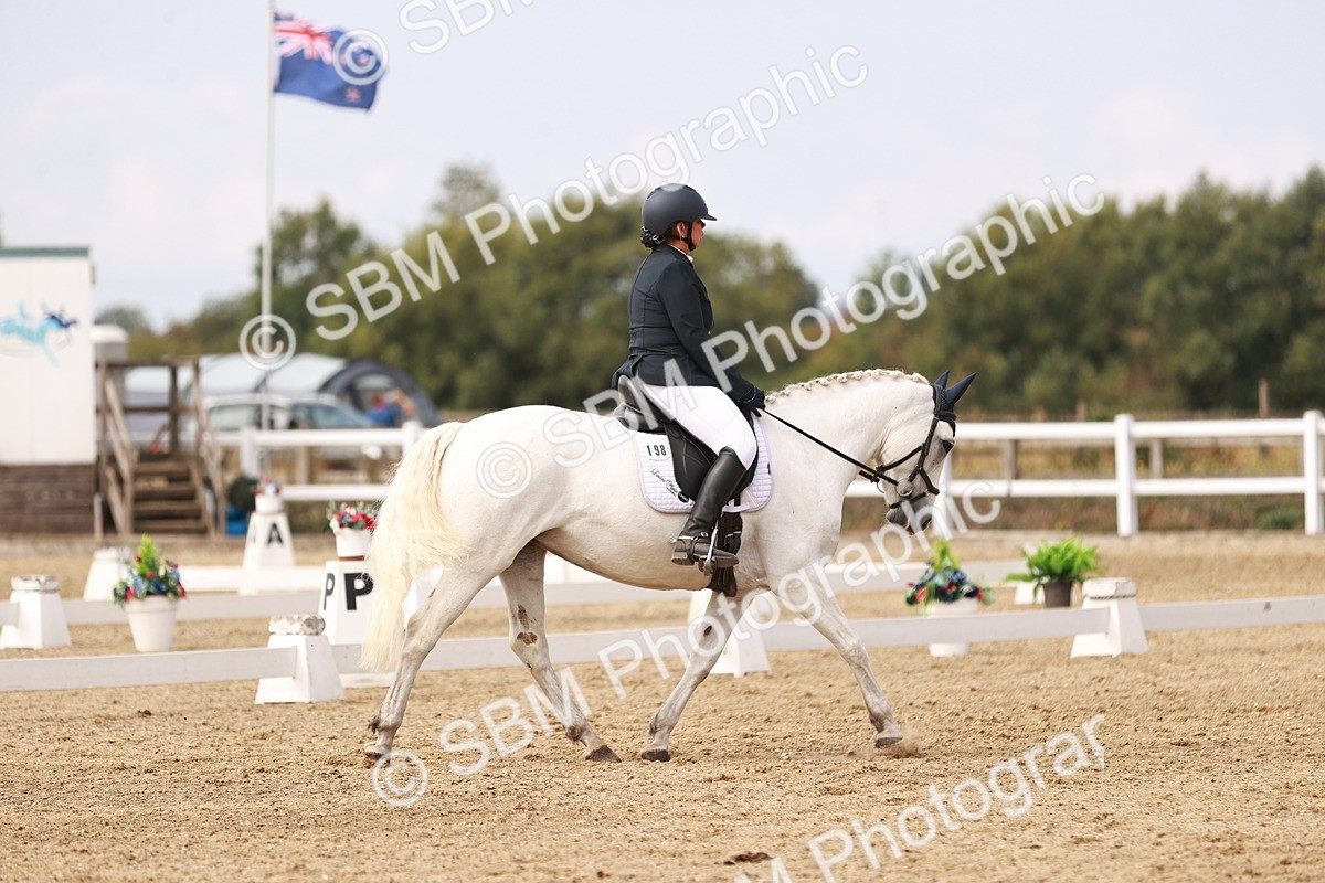 SBM_000881 - Class 1 - Prelim 5 - 10.40-11.36