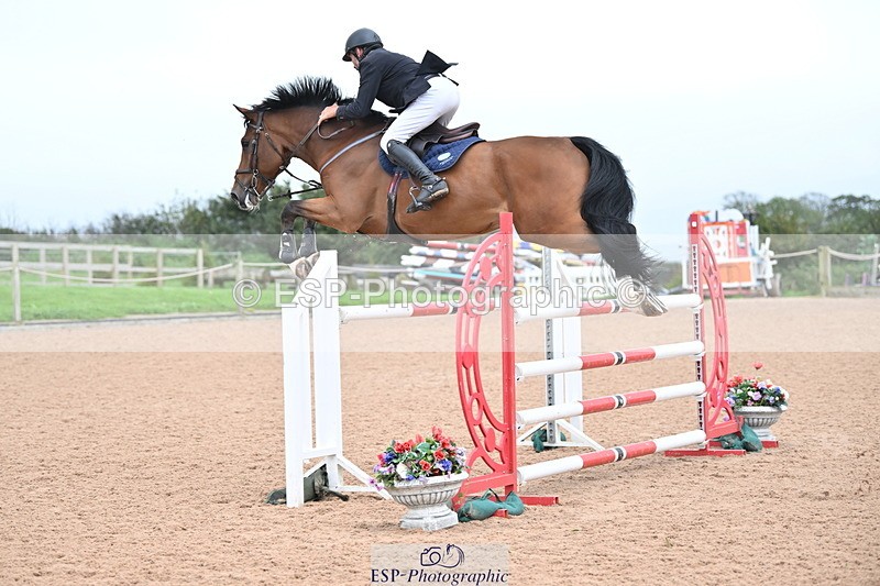 231013A-145733-02858 - Cls 9 Foxhunter & 1.20m Open