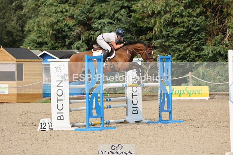 250816A-152919-02463 - Cls 8 Snr Newcomers