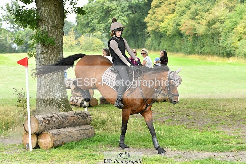 230817-125350-00751 - Theo's 1st Group - XC