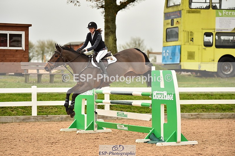 231122A-135508-00550 - Cls 5 Foxhunter & 1.20m Open
