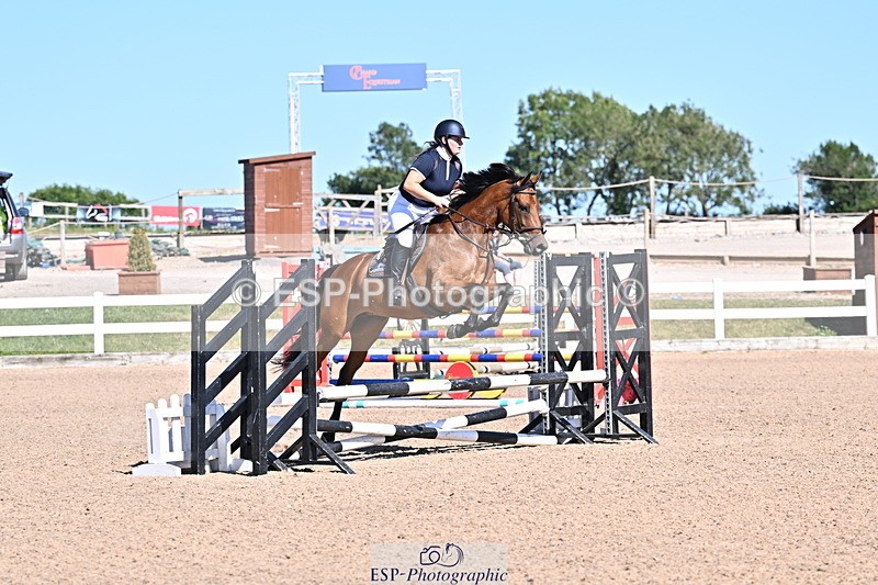 250708A-165326-00129 - 70cm Classes