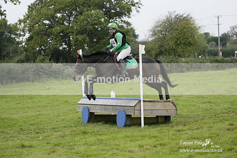  WWHT 171021 1812 - Novice Pairs (0.80m)  17/10/21