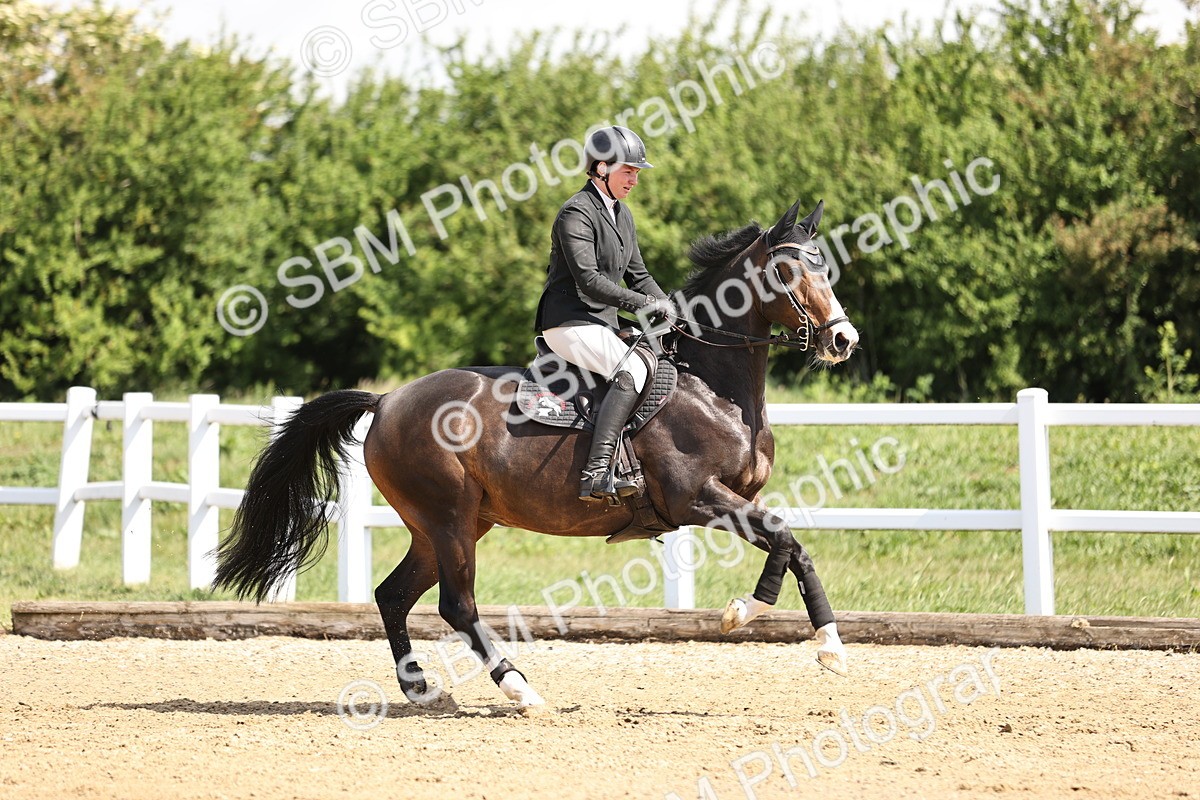 SBM_002057 - Class 9 - Senior British Novice - 90cm