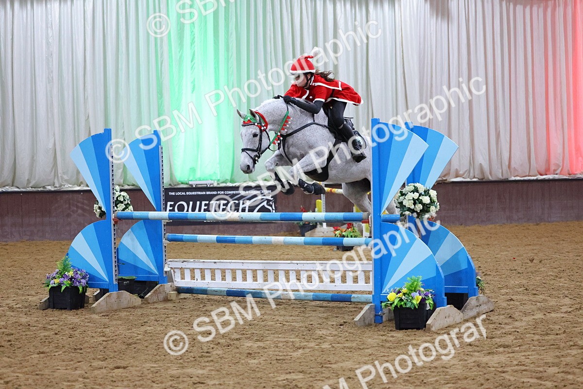 SBM_004218 - Class 20 - Pairs Relay Jumping 1.10m