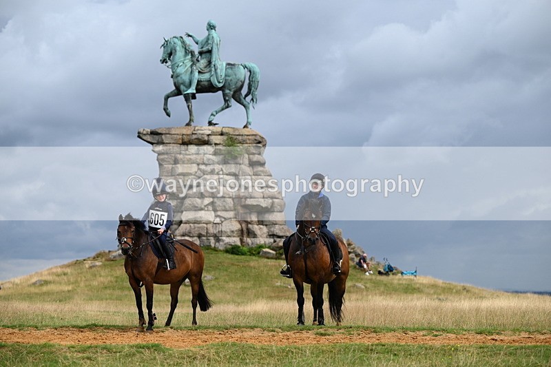 DSC_4690 - Time at Statue 11:10 to 11:42
