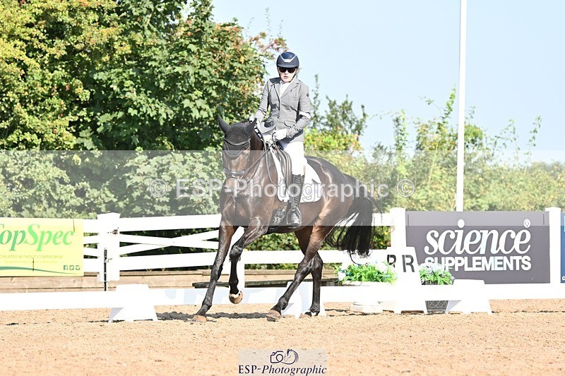 250816-093959-02649 - 094-Alicia.GriffithsSeagry.Danita