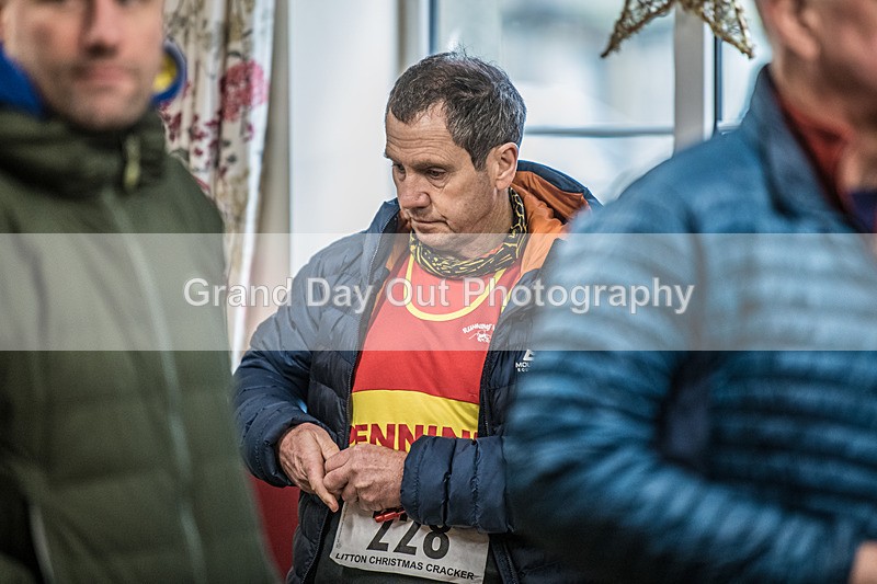 Litton-27 - Litton Christmas Cracker Fell Race (Limestone Series) Sunday 14th December 2025