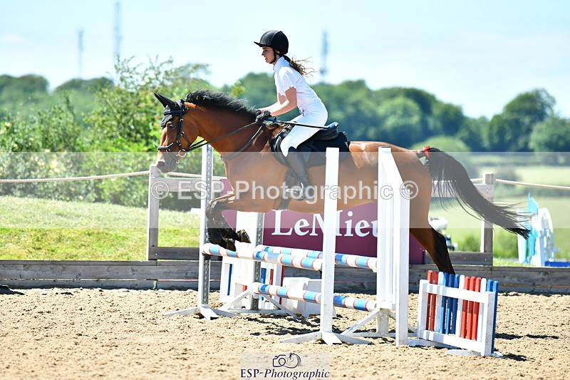 230624A-143604-01982 - Cls 42+43 Club and Schools 70cm