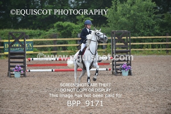 BPP_9171 - CLASS 15 SUN Stepping Stones 128/ 138cms Handicap