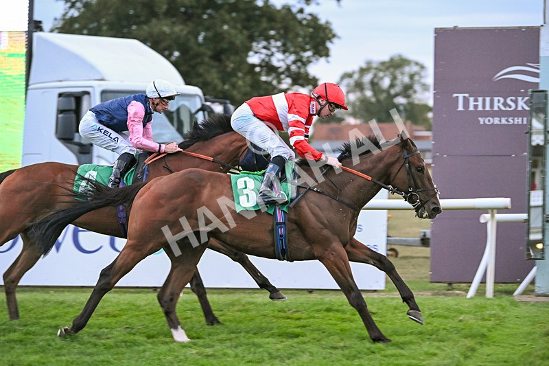 150825-Race 6-Made All-3164 - Race 6