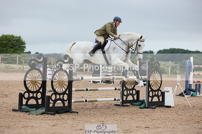 250524-094415-03924 - Cls 13  A&B 1.05m & 1.10m open