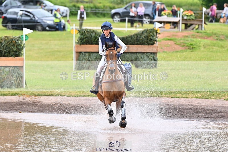 250524A-112602-09529 - B-364-Yasmin.Ingham-KINDA.CORVETTE