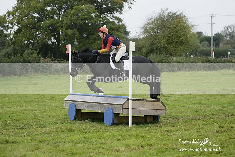  WWHT 171021 1810 - Novice Pairs (0.80m)  17/10/21