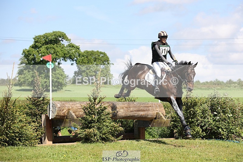 240525-100649-11926 - 316-LB_METTAPHOR-Tom_Rowland