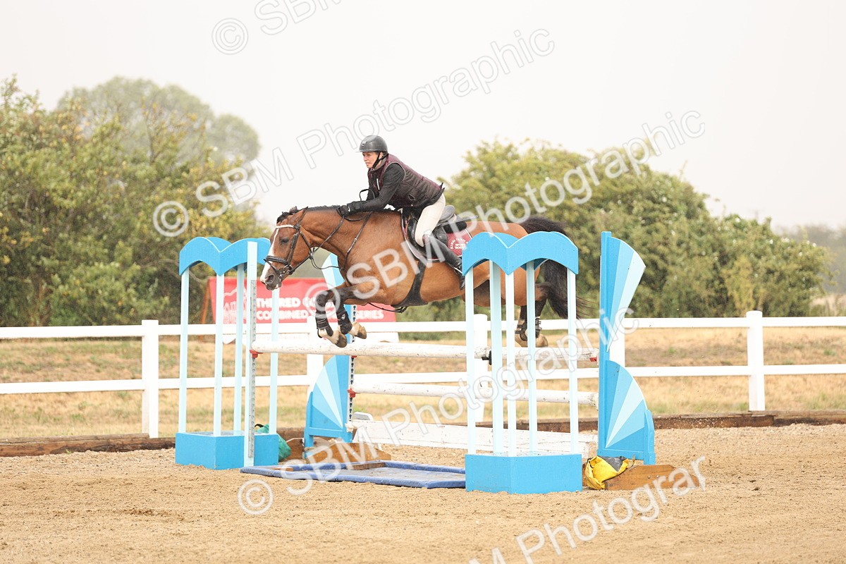 SBM_024175 - Class 6 - Senior Newcomers 1.10m