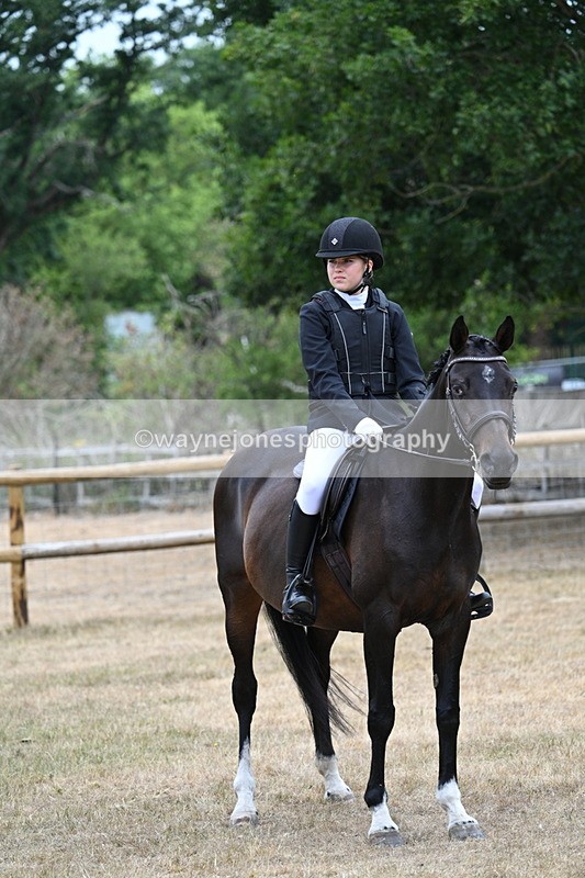 WJ7_1096 - Class 8 Ridden Veterans