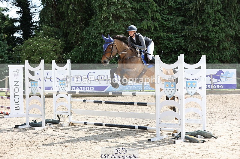 250614A-154701-08118 - Cls 30 1.05m Amateur Q and Open