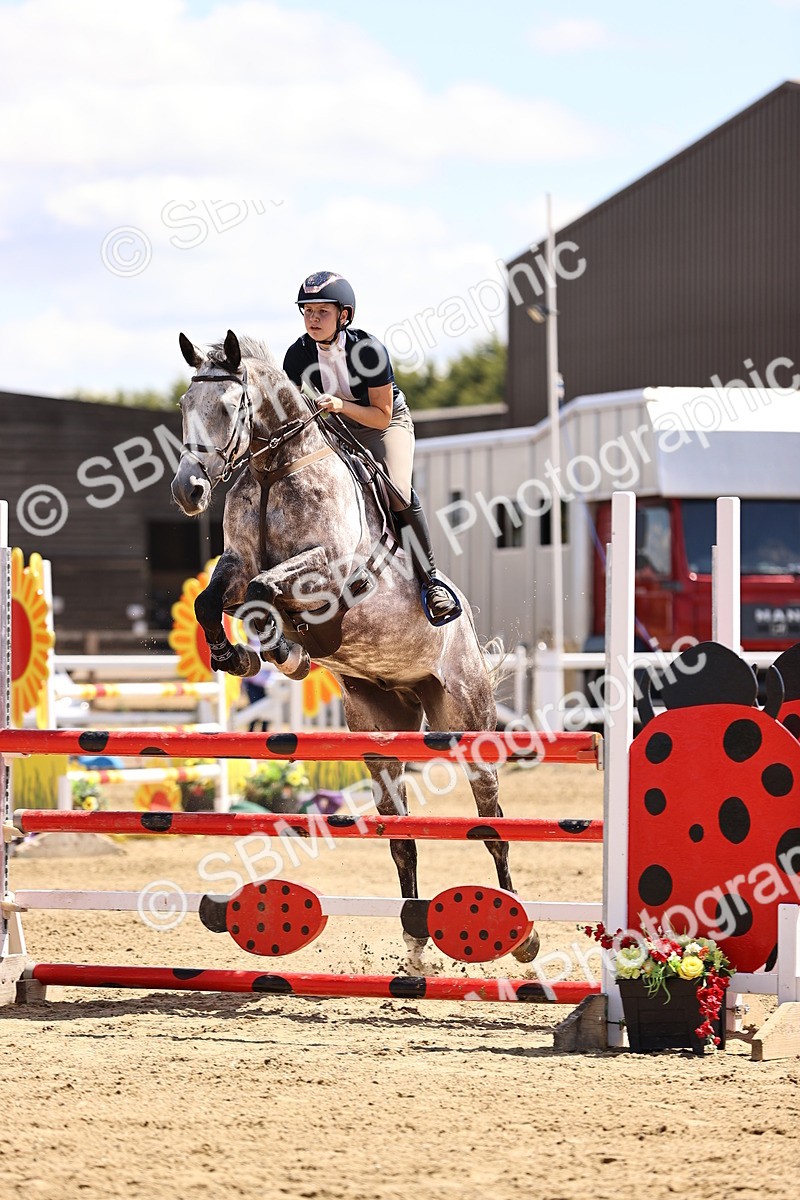 SBM_014405 - Class 15 - Senior Newcomers - 1.10m Open