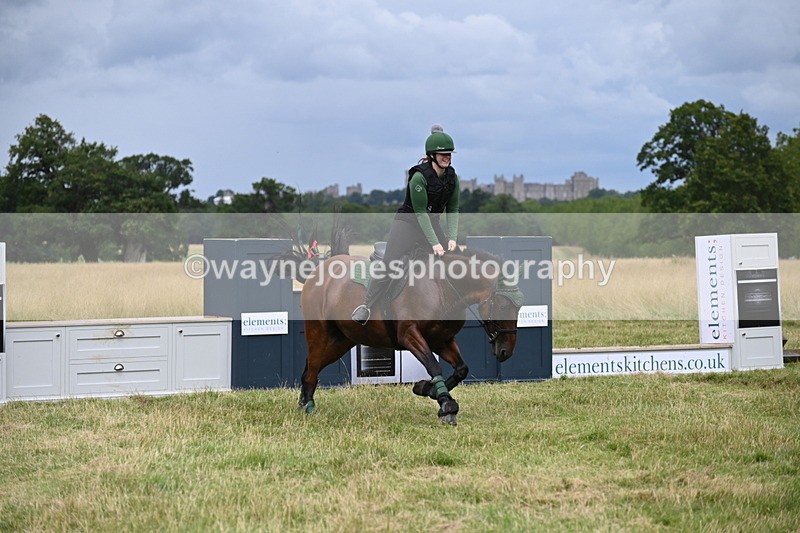WJ6_4570 - Time at Jump 13:04 to 13:34
