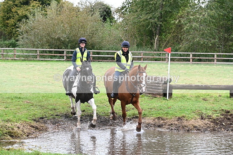 WJ6_7566 - Time at Photographer 13:23 to 13:49