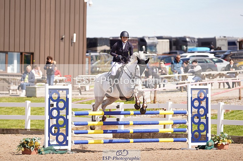 240418A-131735-03100 - Cls 37, Amateur 1.05m