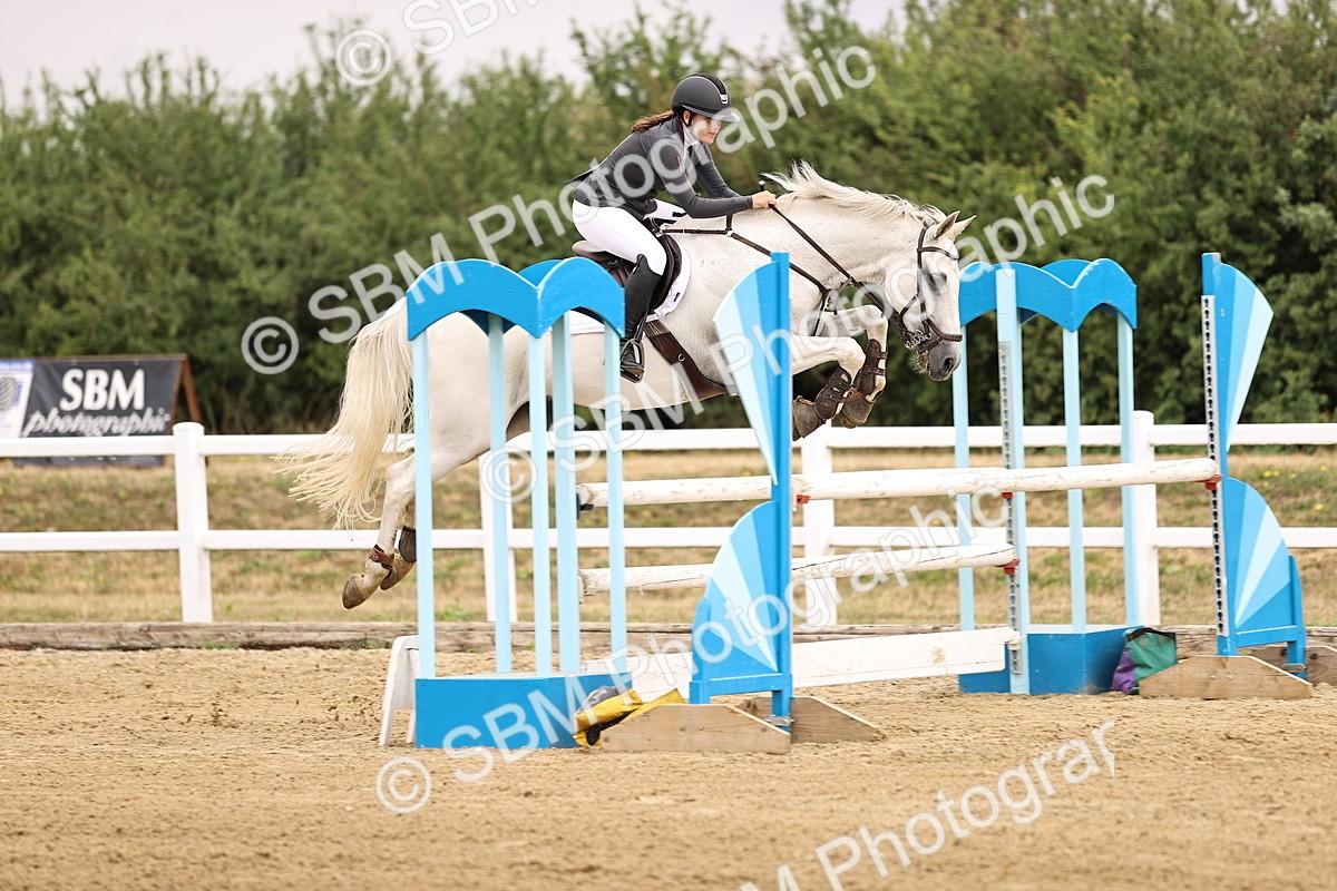 SBM_026297 - Class 12 - Amateur Championship Qualifier 1.05m