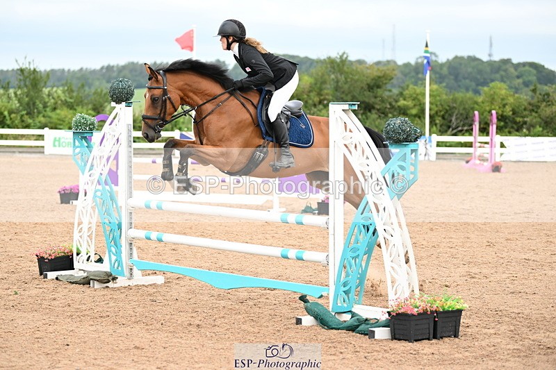 240802A-084144-03213 - Cls 21 A&B Brit Nov & 90cm Open