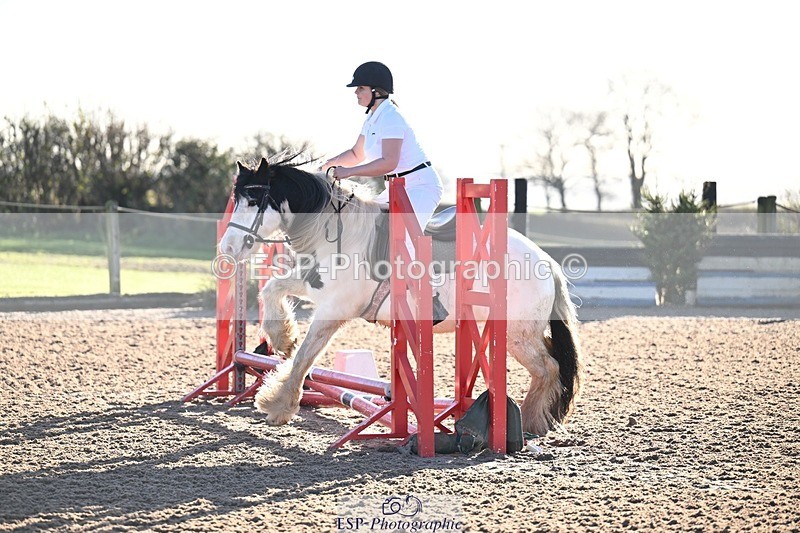 251130-102035-01346 - Cls 18 50cm Clear Round