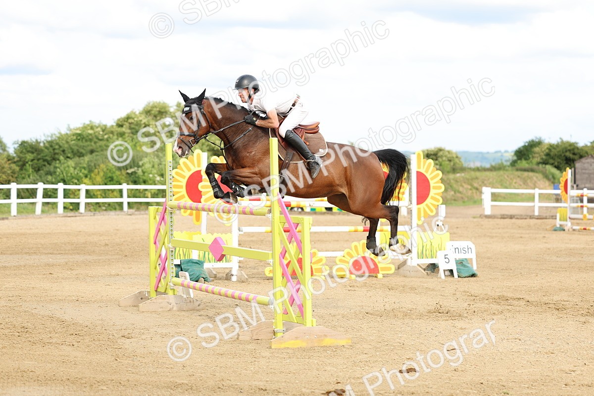 SBM_006548 - Class 21 - National 1.30 1.40m