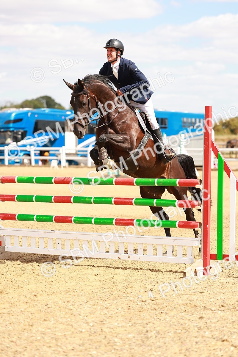 SBM_006581 - Class 4 - Senior British Newcomers - 1.10m