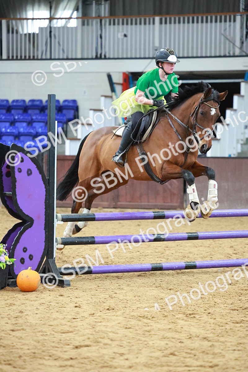 SBM_002821 - Class 4 - Pairs