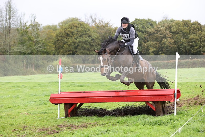 1X9A1911 - Class 4: 80cm Red Table